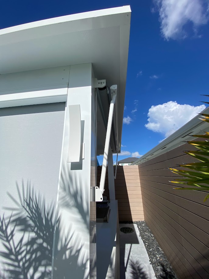 Dr. Antonio Residence - Luxury Motorized Outdoor Shades in West Kendall, Miami-Dade, FL